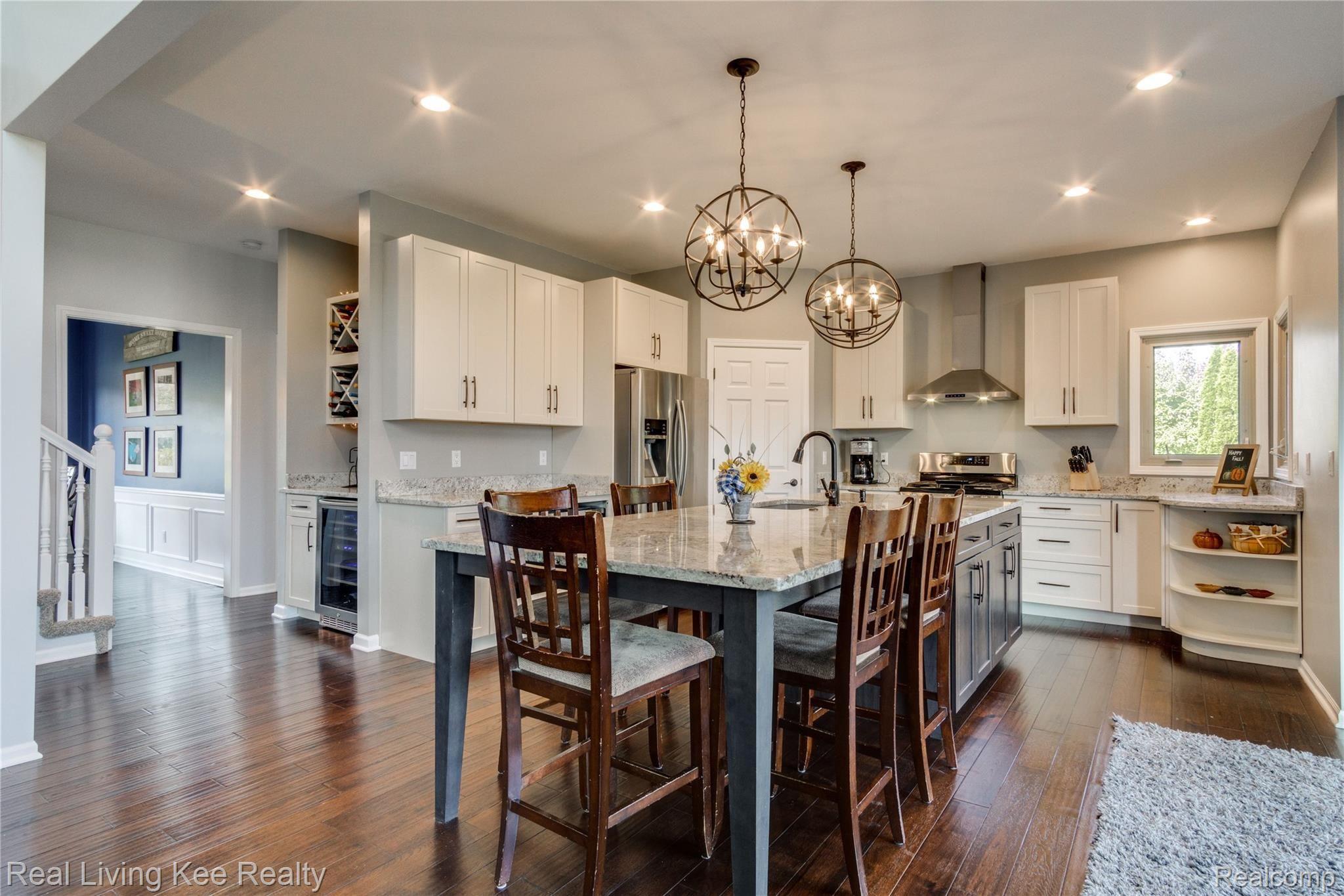 3975 May Center Road Lake Orion, MI 48360 - Photo 26 of 48 Entertaining made easy.