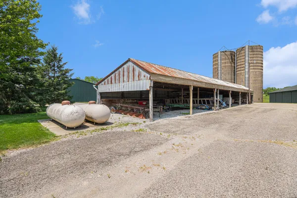 $2,499,000 | 9991 Kaiser Road, Saline, MI 48176
