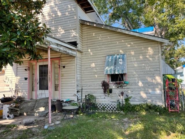 213 Barreca Street Norco, LA 70079 - Photo 1 of 6