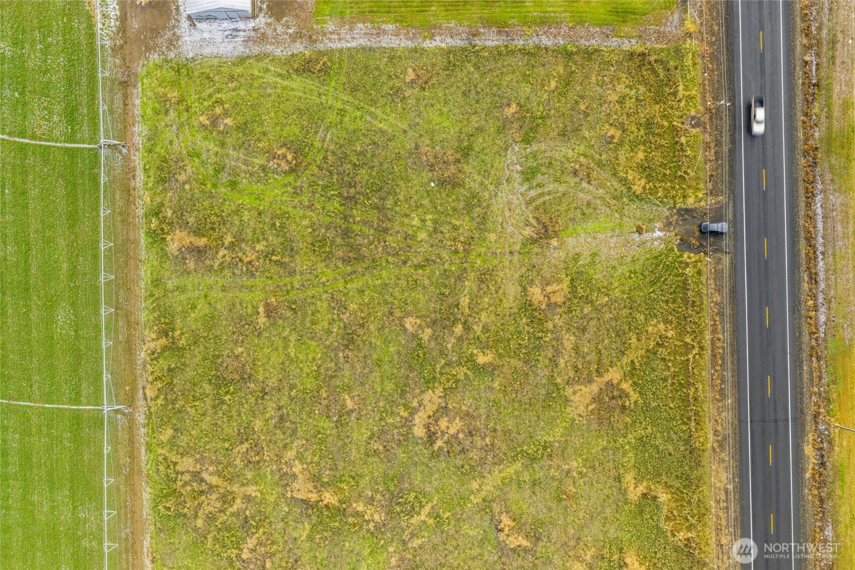15645 Stratford Road Northeast Moses Lake, WA 98837 - Photo 10 of 20 a bathroom with shower