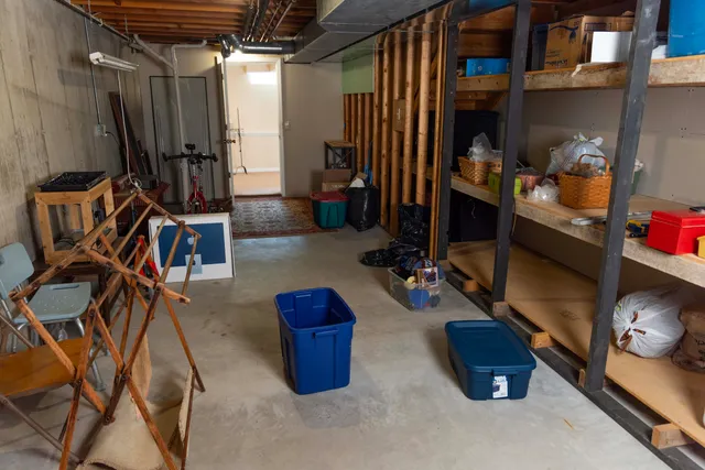 $1 | 306 West Leonard Street, Watertown, WI 53098