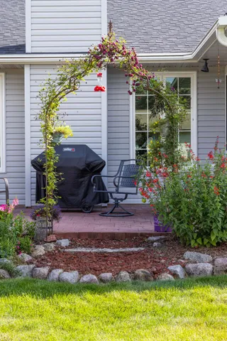 $1 | 306 West Leonard Street, Watertown, WI 53098