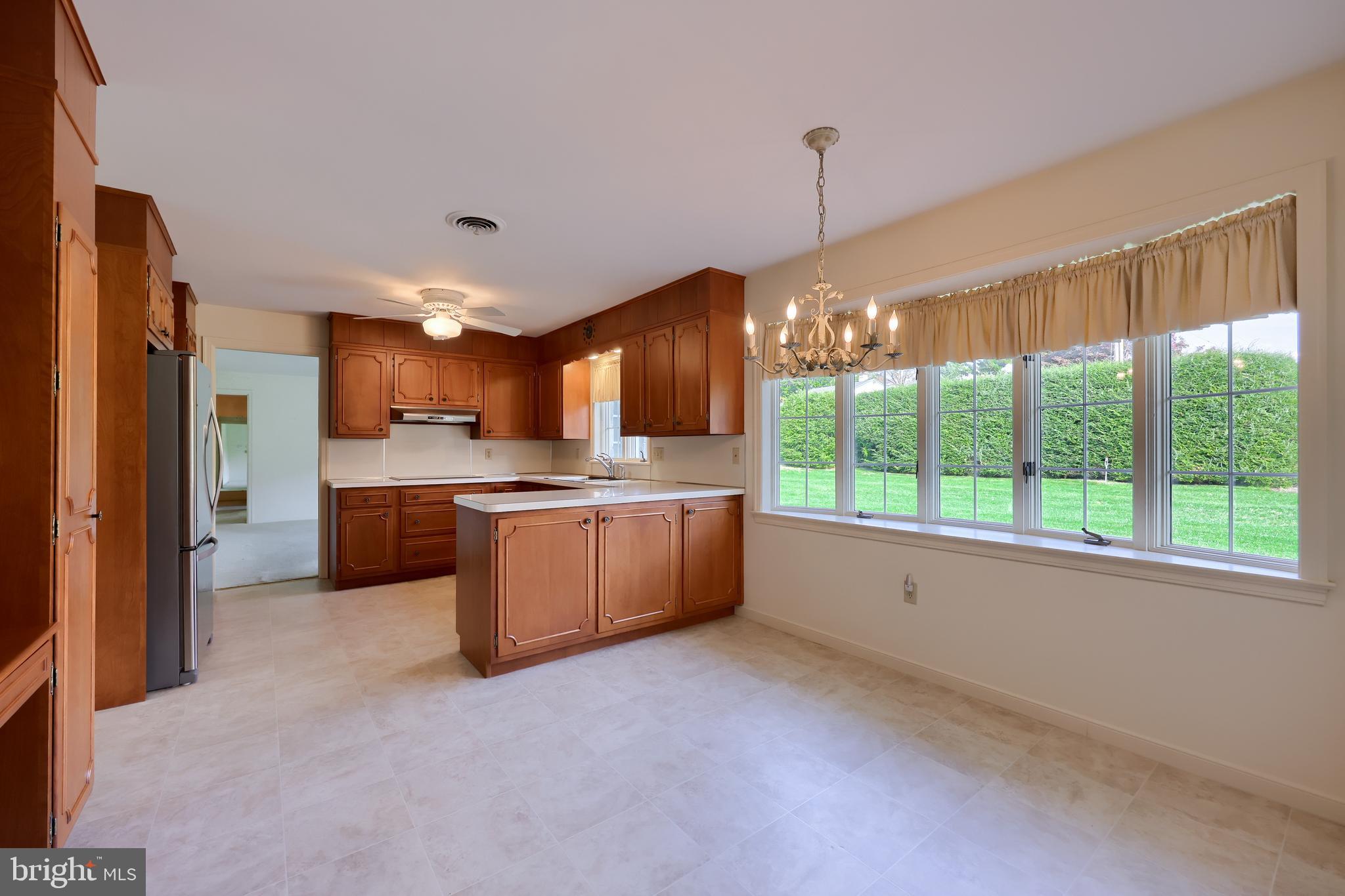 701 Pershing Avenue Ephrata, PA 17522 - Photo 12 of 39