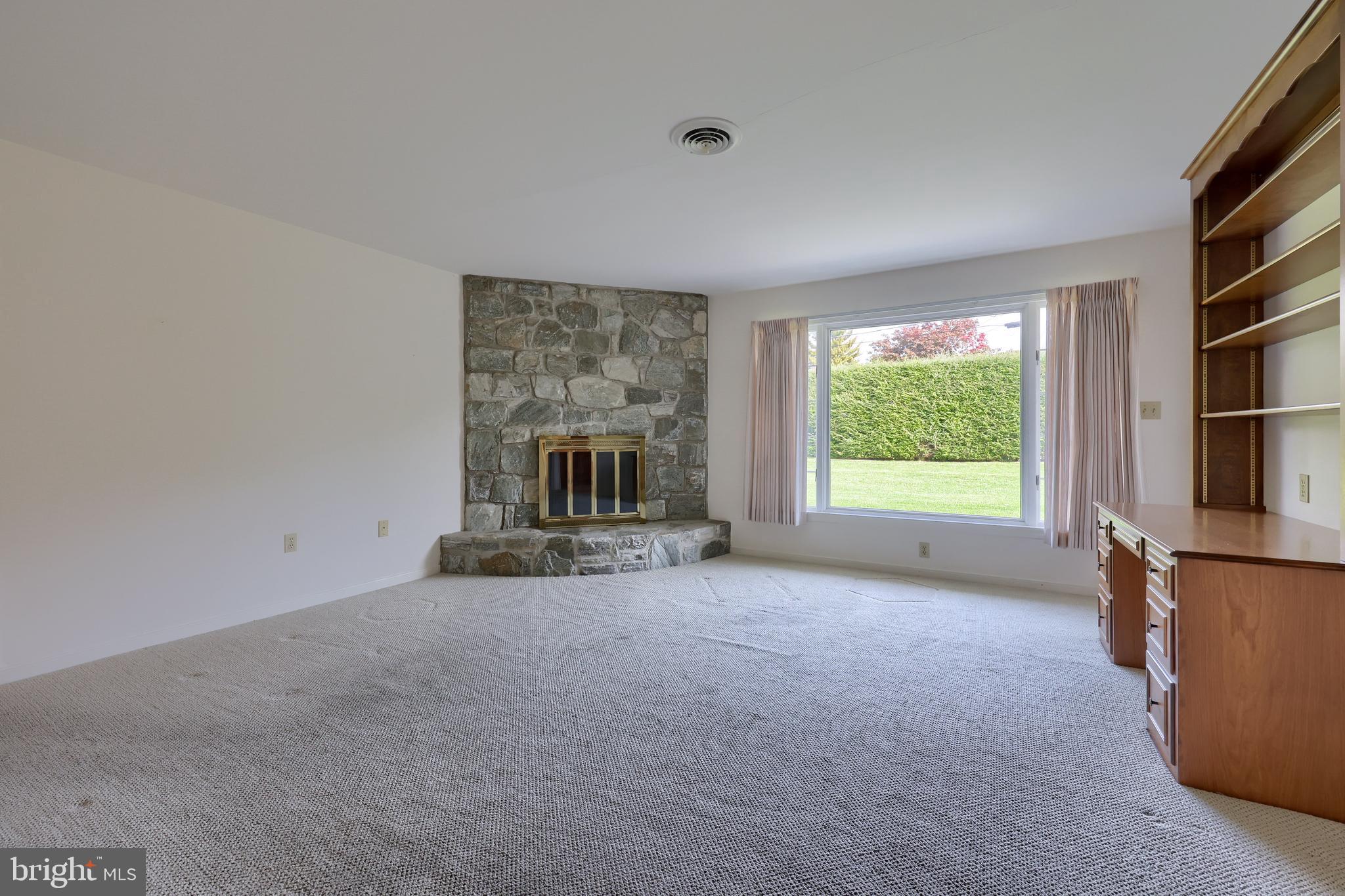 701 Pershing Avenue Ephrata, PA 17522 - Photo 21 of 39