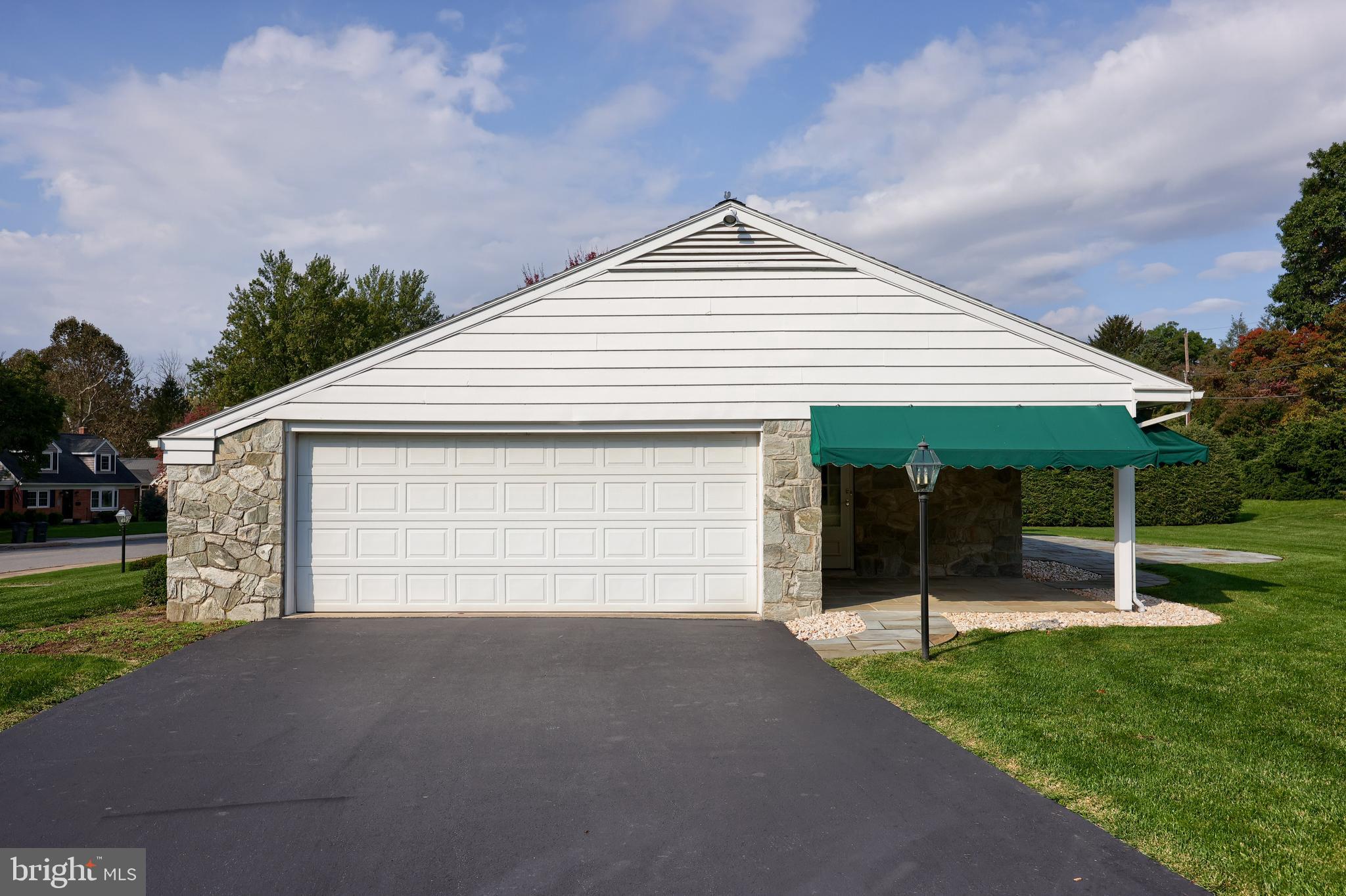 701 Pershing Avenue Ephrata, PA 17522 - Photo 36 of 39