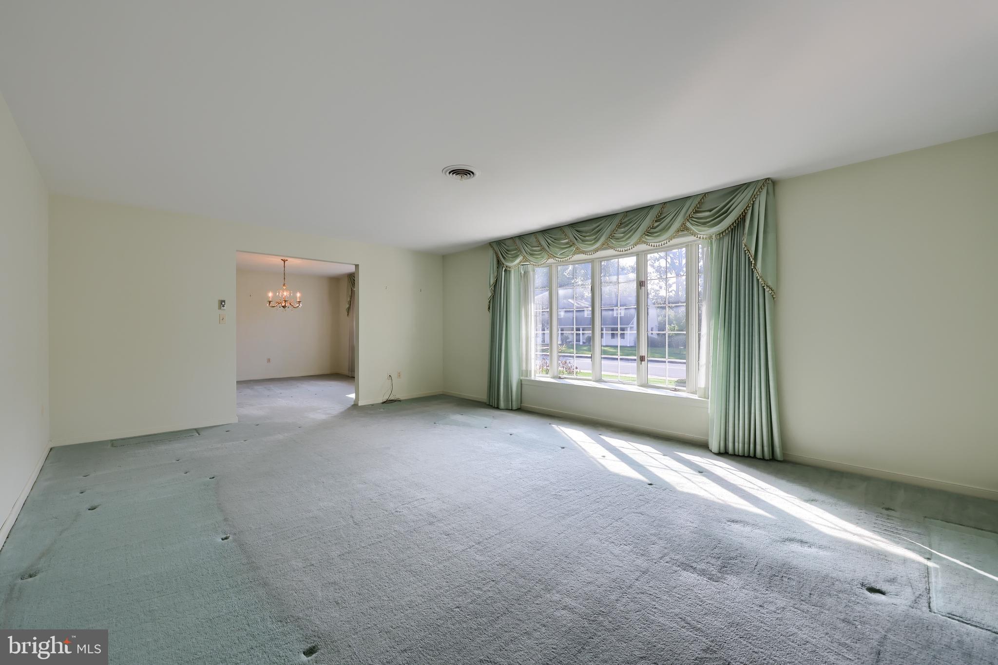 701 Pershing Avenue Ephrata, PA 17522 - Photo 7 of 39