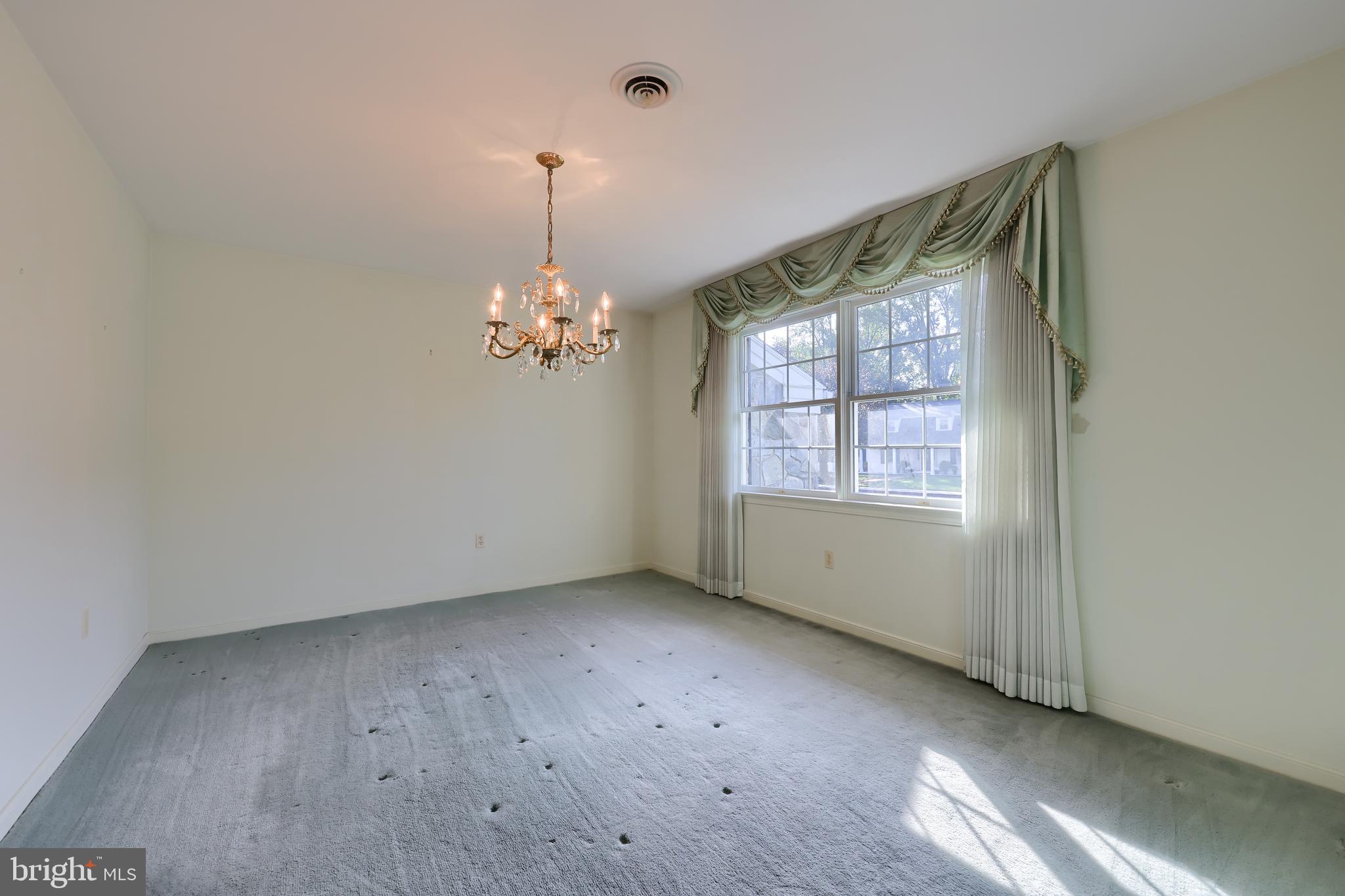 701 Pershing Avenue Ephrata, PA 17522 - Photo 9 of 39