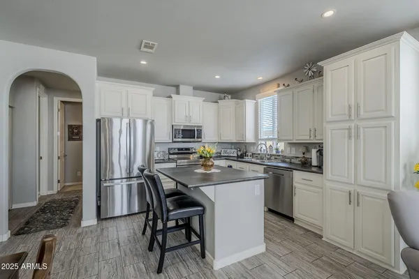 $184,000 | 650 North Hawes Road, Unit 3215, Mesa, AZ 85207