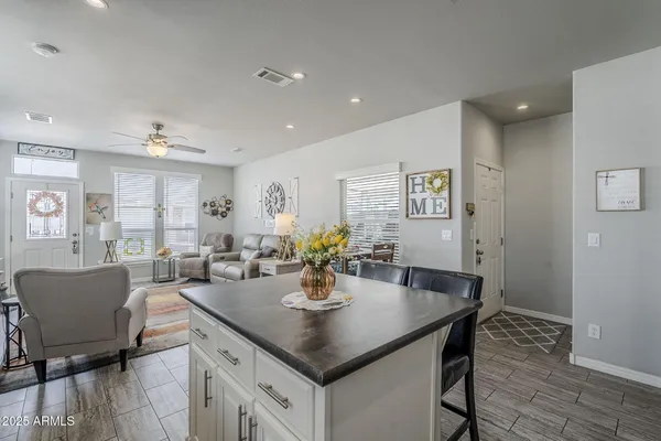 $184,000 | 650 North Hawes Road, Unit 3215, Mesa, AZ 85207