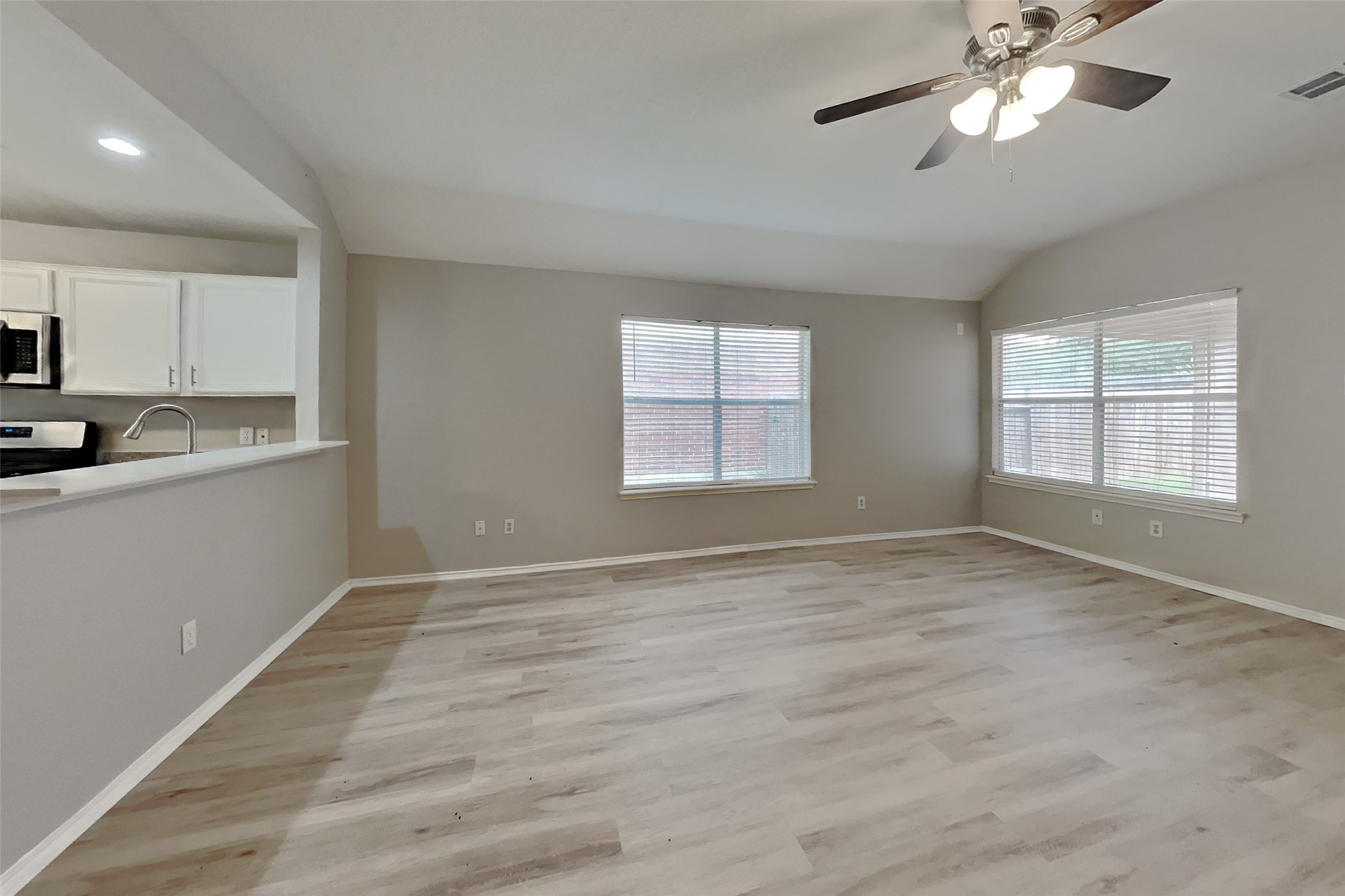 1327 Coppercrest Drive Spring, TX 77386 - Photo 3 of 19