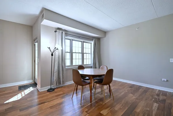$339,000 | 9670 Franklin Avenue, Unit 213, Franklin Park, IL 60131