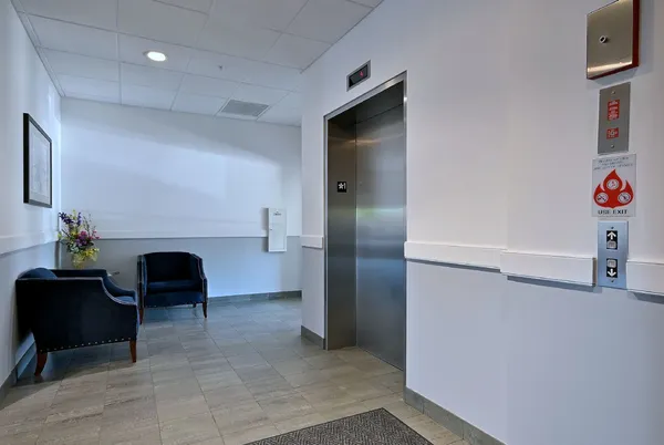 $339,000 | 9670 Franklin Avenue, Unit 213, Franklin Park, IL 60131