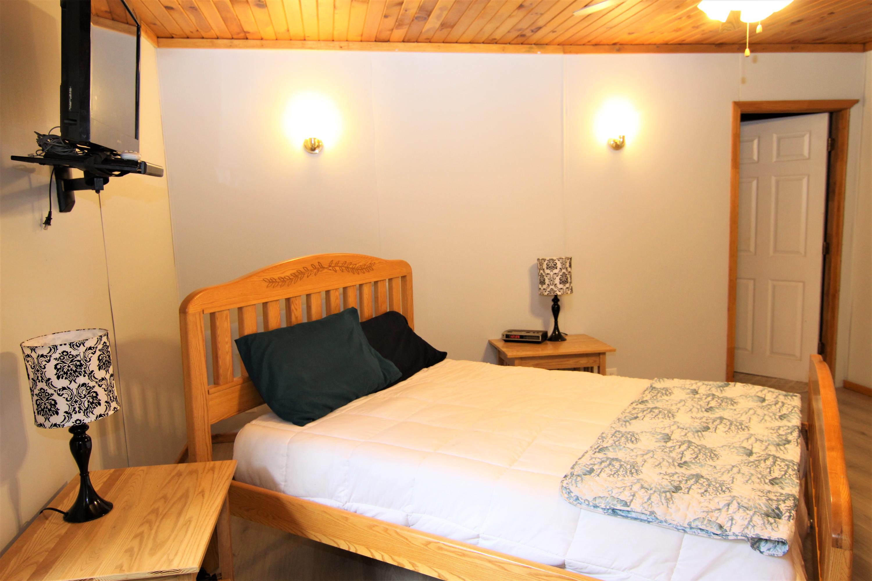 42 Storer Road Bradford, ME 04410 - Photo 21 of 39 Master BR 4
