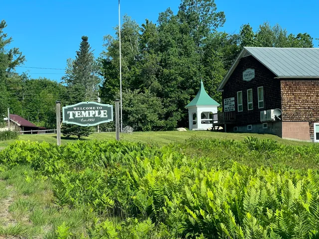 $139,900 | 11 West Mountain View Drive, Temple, ME 04984