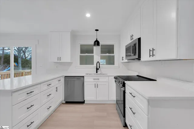 $349,900 | 314 Vine Hill Road, Greenville, SC 29607