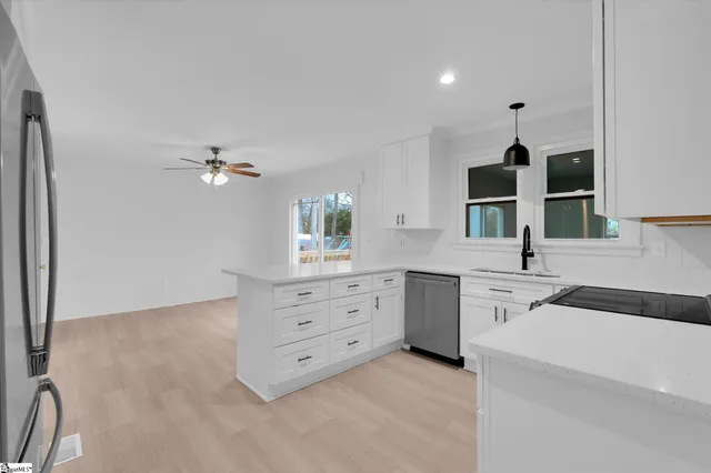 $349,900 | 314 Vine Hill Road, Greenville, SC 29607