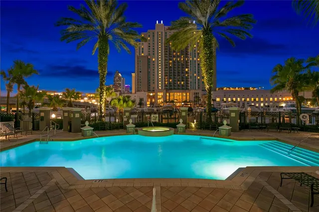 $825,000 | 700 South Harbour Island Boulevard, Unit 218, Tampa, FL 33602