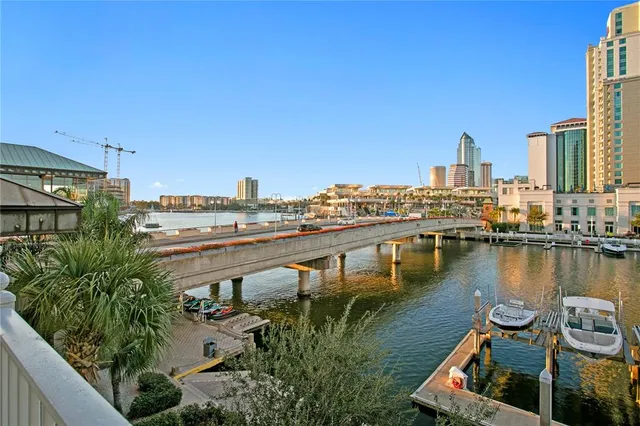 $825,000 | 700 South Harbour Island Boulevard, Unit 218, Tampa, FL 33602