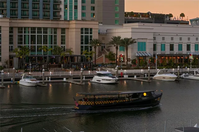 $825,000 | 700 South Harbour Island Boulevard, Unit 218, Tampa, FL 33602