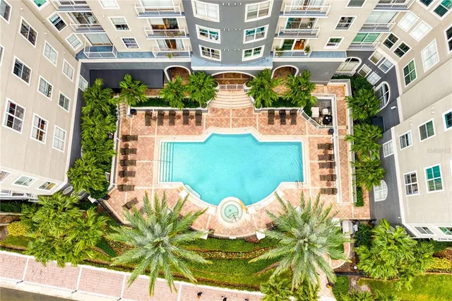 $825,000 | 700 South Harbour Island Boulevard, Unit 218, Tampa, FL 33602