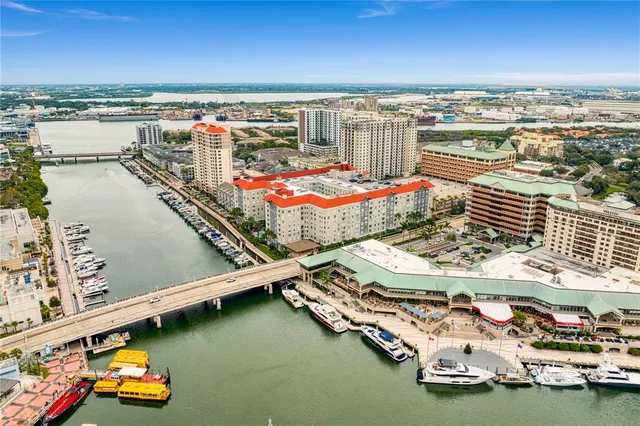 $825,000 | 700 South Harbour Island Boulevard, Unit 218, Tampa, FL 33602