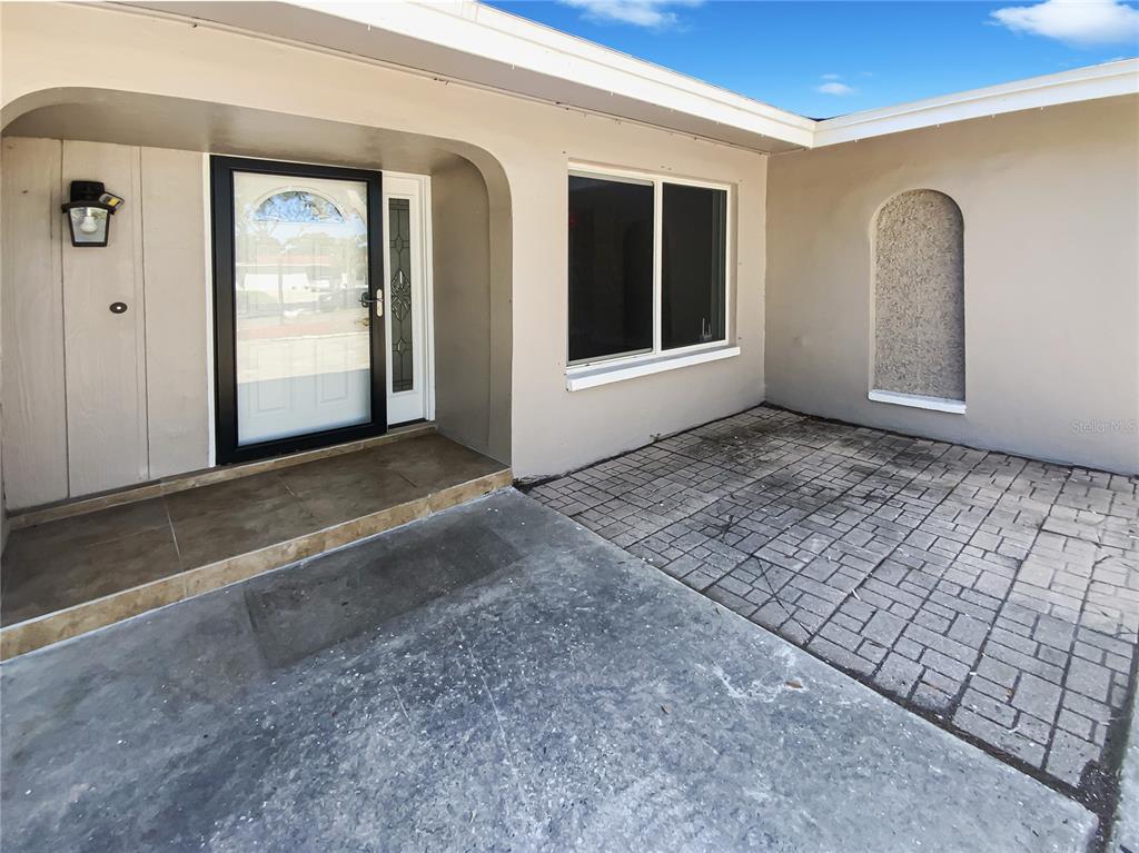 10454 138th Street Largo, FL 33774 - Photo 5 of 35