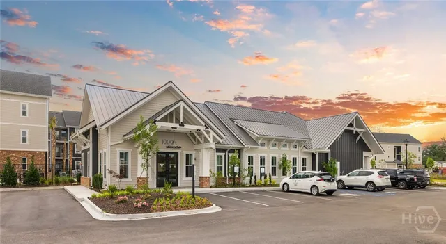 $1,995 | 1000 Chatham Center S Drive, Unit C1, Savannah, GA 31405