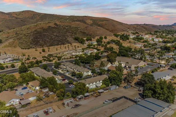 $649,000 | 327 Wynn Court, Thousand Oaks, CA 91362
