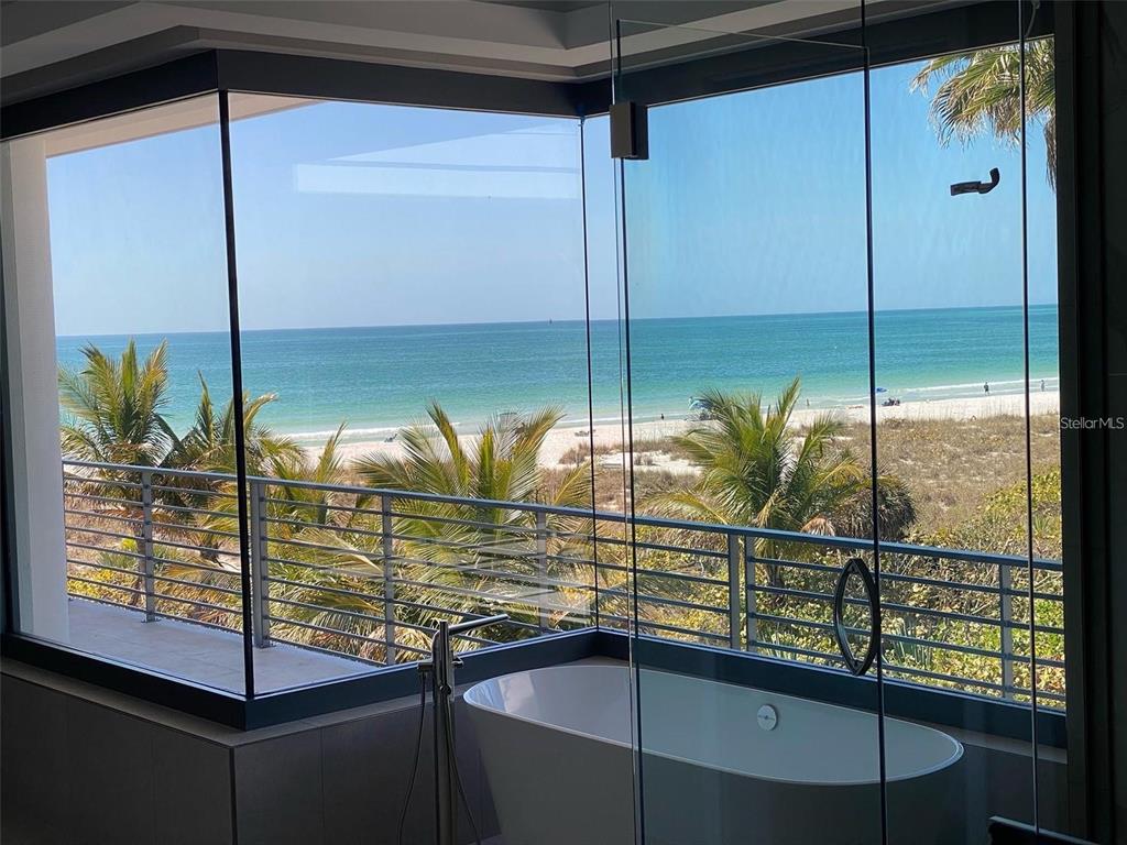 104 Sunset Lane Holmes Beach, FL 34217 - Photo 28 of 45