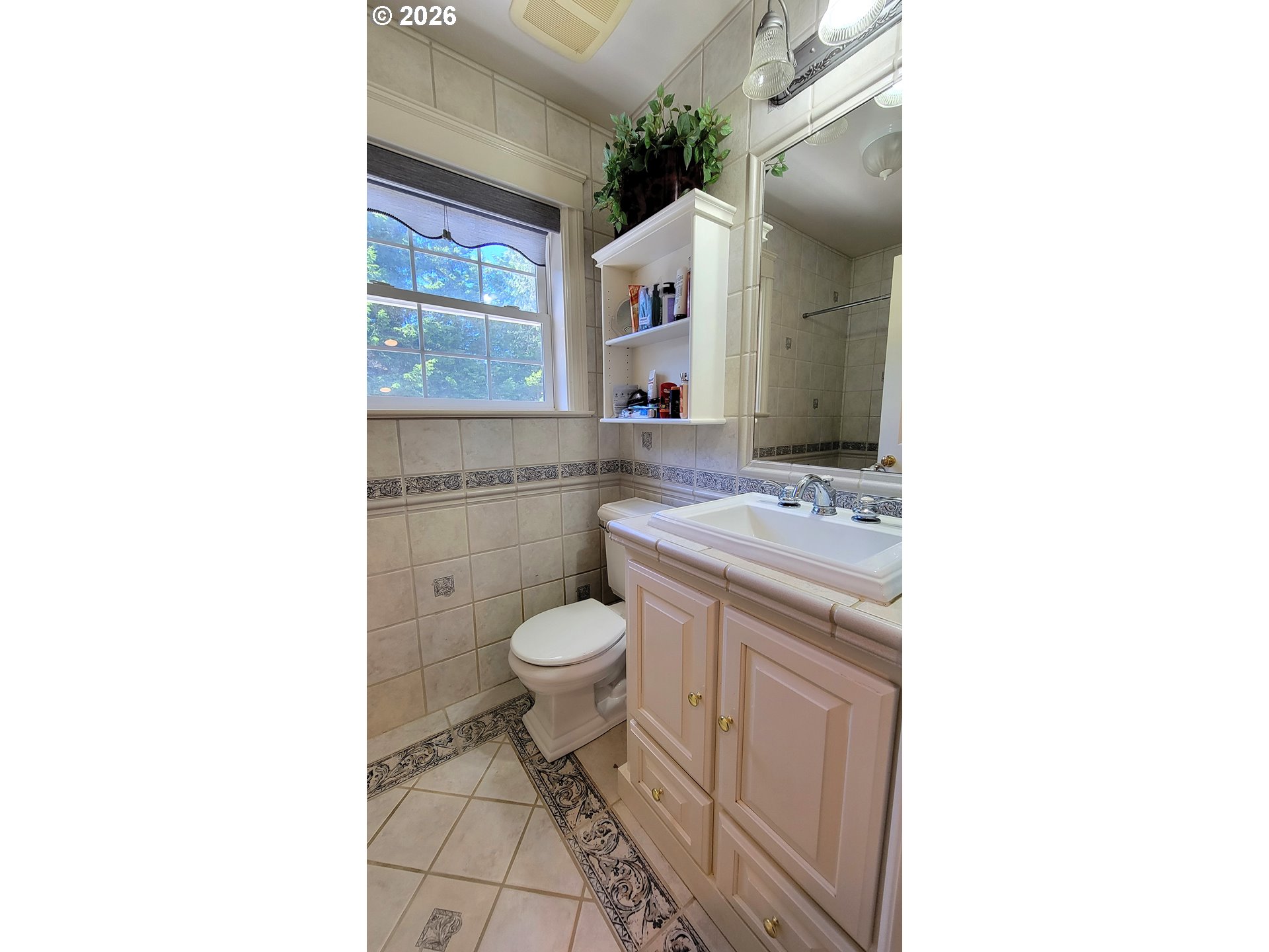 83160 Clear Lake Road Florence, OR 97439 - Photo 18 of 32 Bathroom