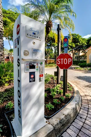 $235,000 | 123 Yacht Club Way, Unit 207, Hypoluxo, FL 33462