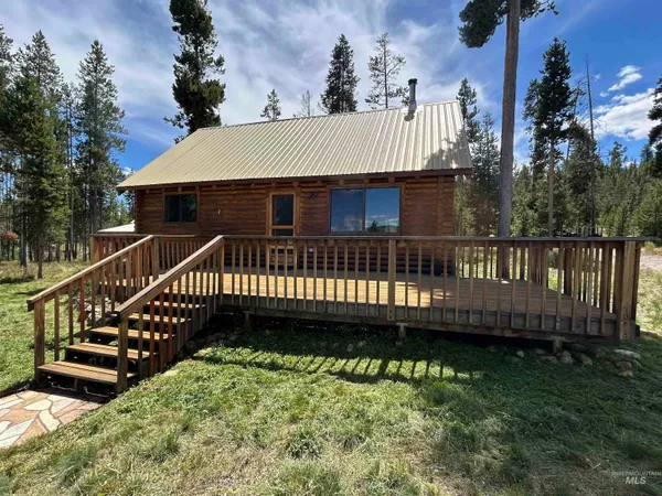 $925,000 | 35 Sawtooth Way, Stanley, ID 83278