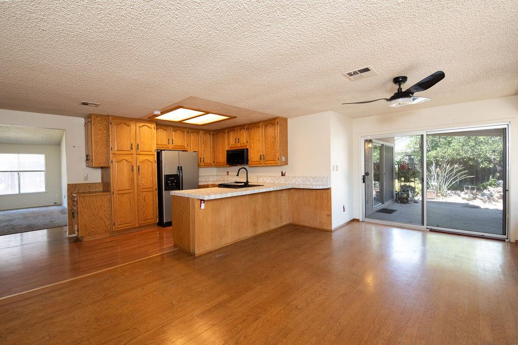 3333 Mesquite Way Modesto, CA 95355 - Photo 6 of 44