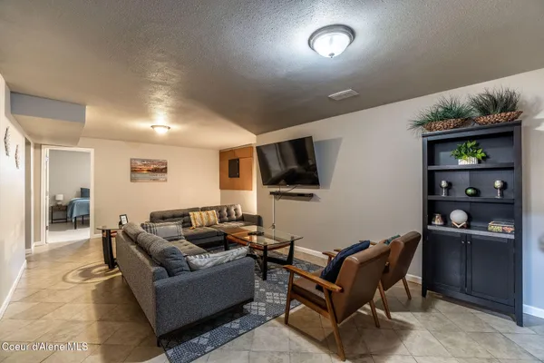 $537,500 | 1041 North 17th Street, Coeur D'Alene, ID 83814