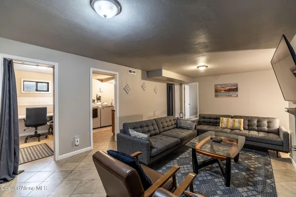 $537,500 | 1041 North 17th Street, Coeur D'Alene, ID 83814