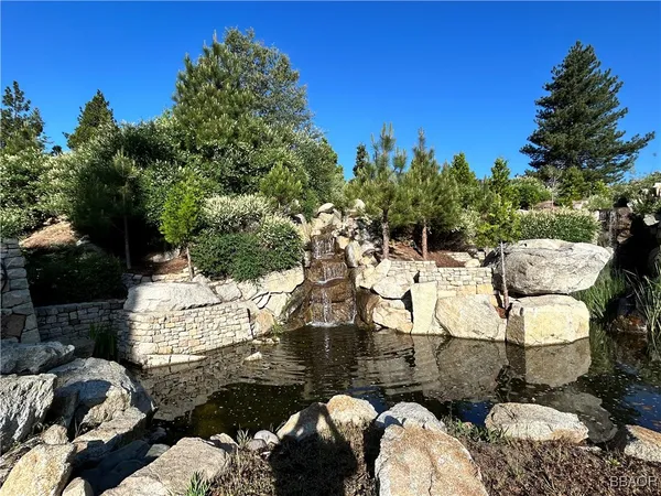 $399,000 | 275 Ponderosa Peak Road, Lake Arrowhead, CA 92352
