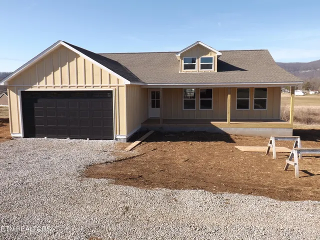 $415,000 | 941 Shawanee Road, Harrogate, TN 37752