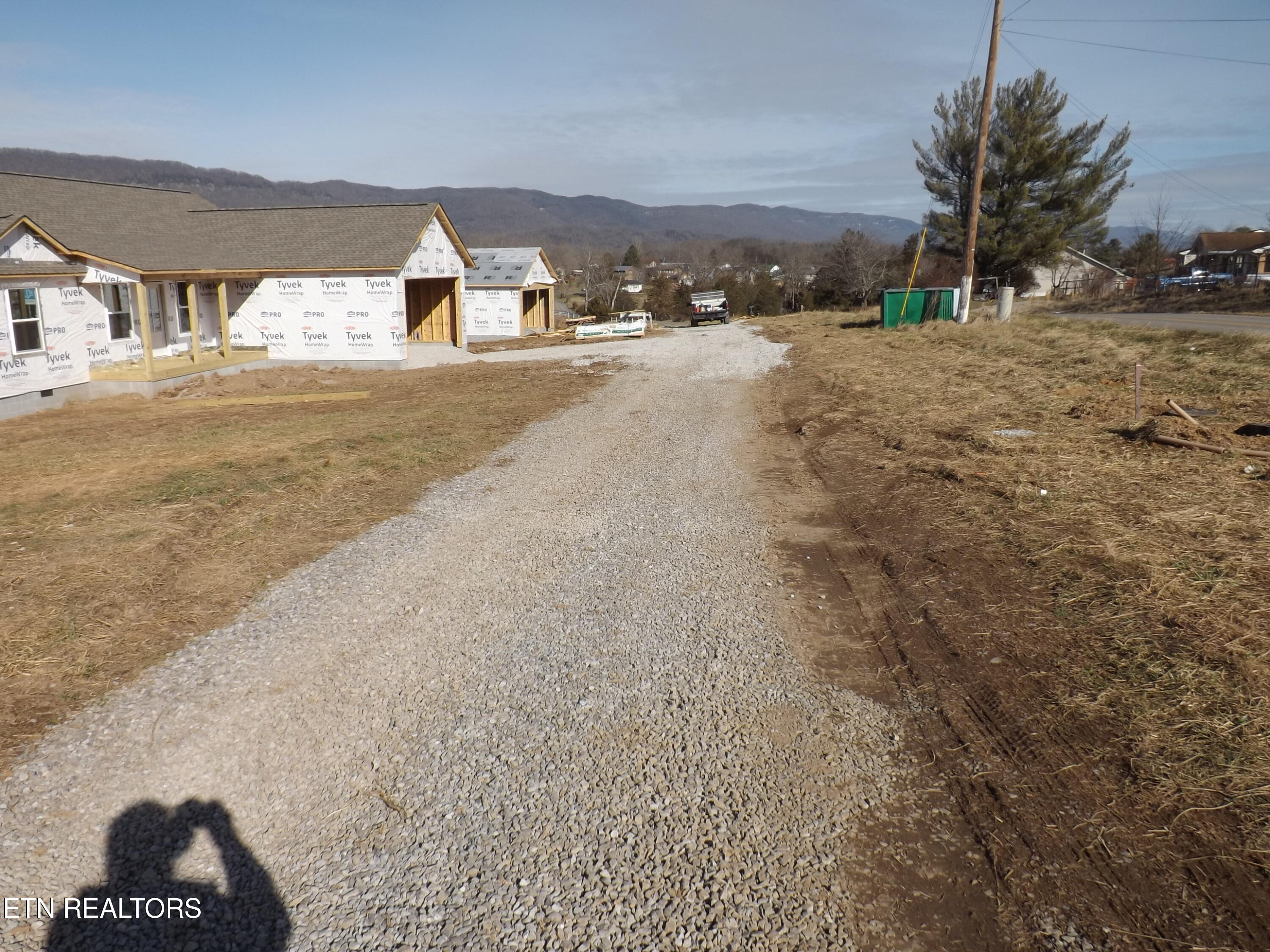 941 Shawanee Road Harrogate, TN 37752 - Photo 11 of 25 DSCF3611