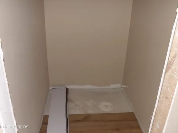 $415,000 | 941 Shawanee Road, Harrogate, TN 37752