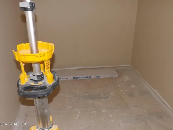 $415,000 | 941 Shawanee Road, Harrogate, TN 37752