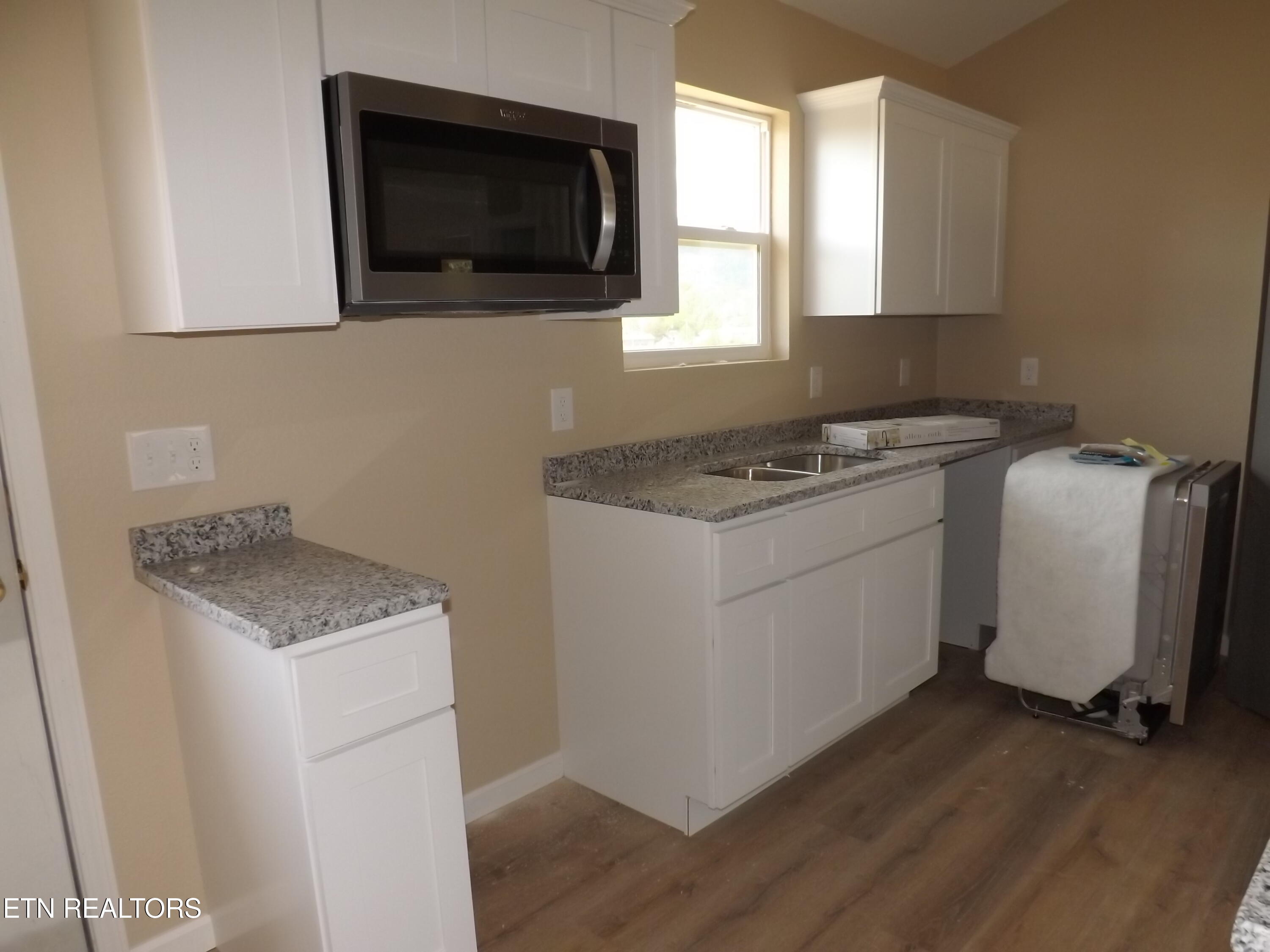 941 Shawanee Road Harrogate, TN 37752 - Photo 29 of 31 DSCF3950