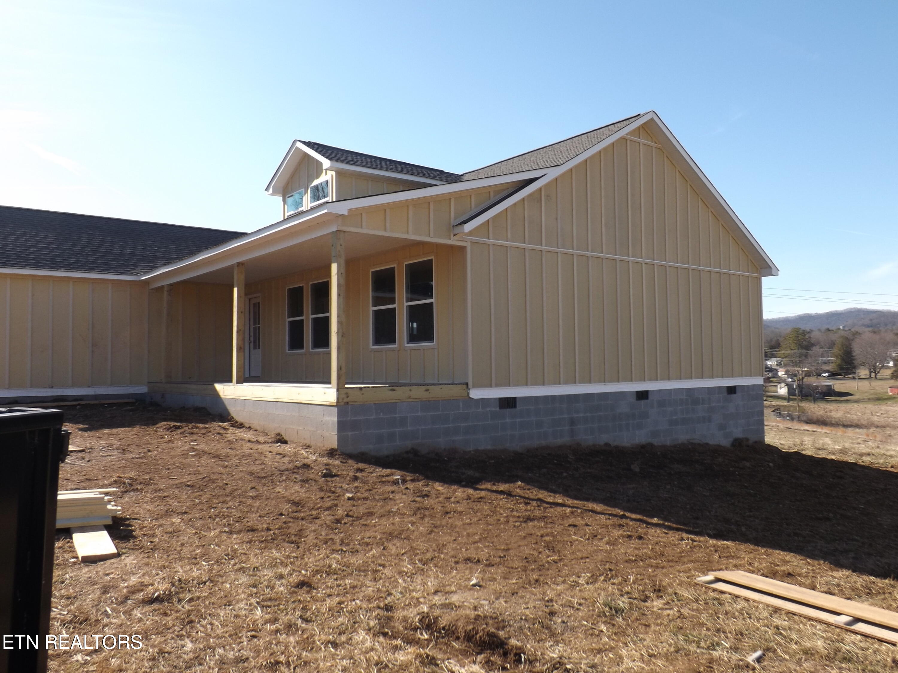 941 Shawanee Road Harrogate, TN 37752 - Photo 7 of 25 DSCF3633