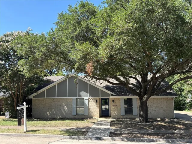 $329,000 | 5008 Edgewater Drive, Rowlett, TX 75088