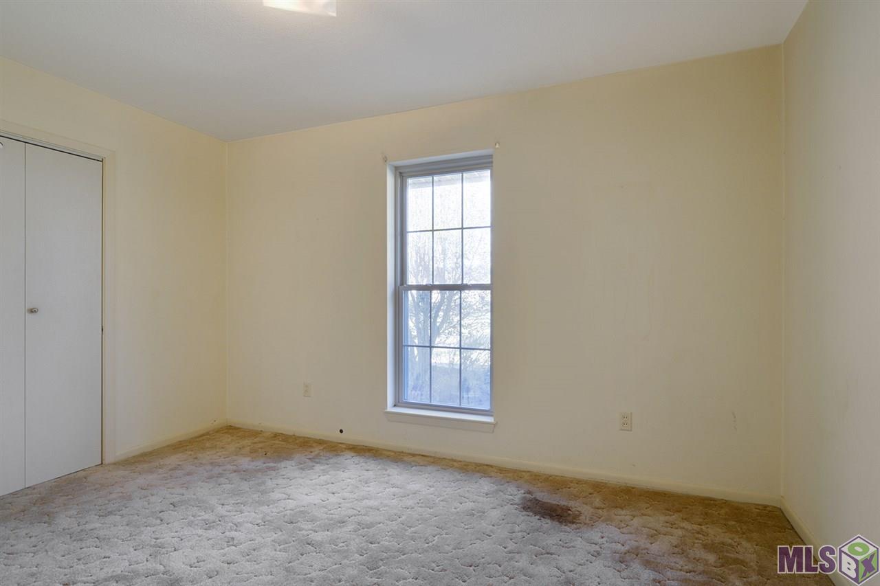 9808 Arnold Road Denham Springs, LA 70726 - Photo 13 of 16 Third Bedroom