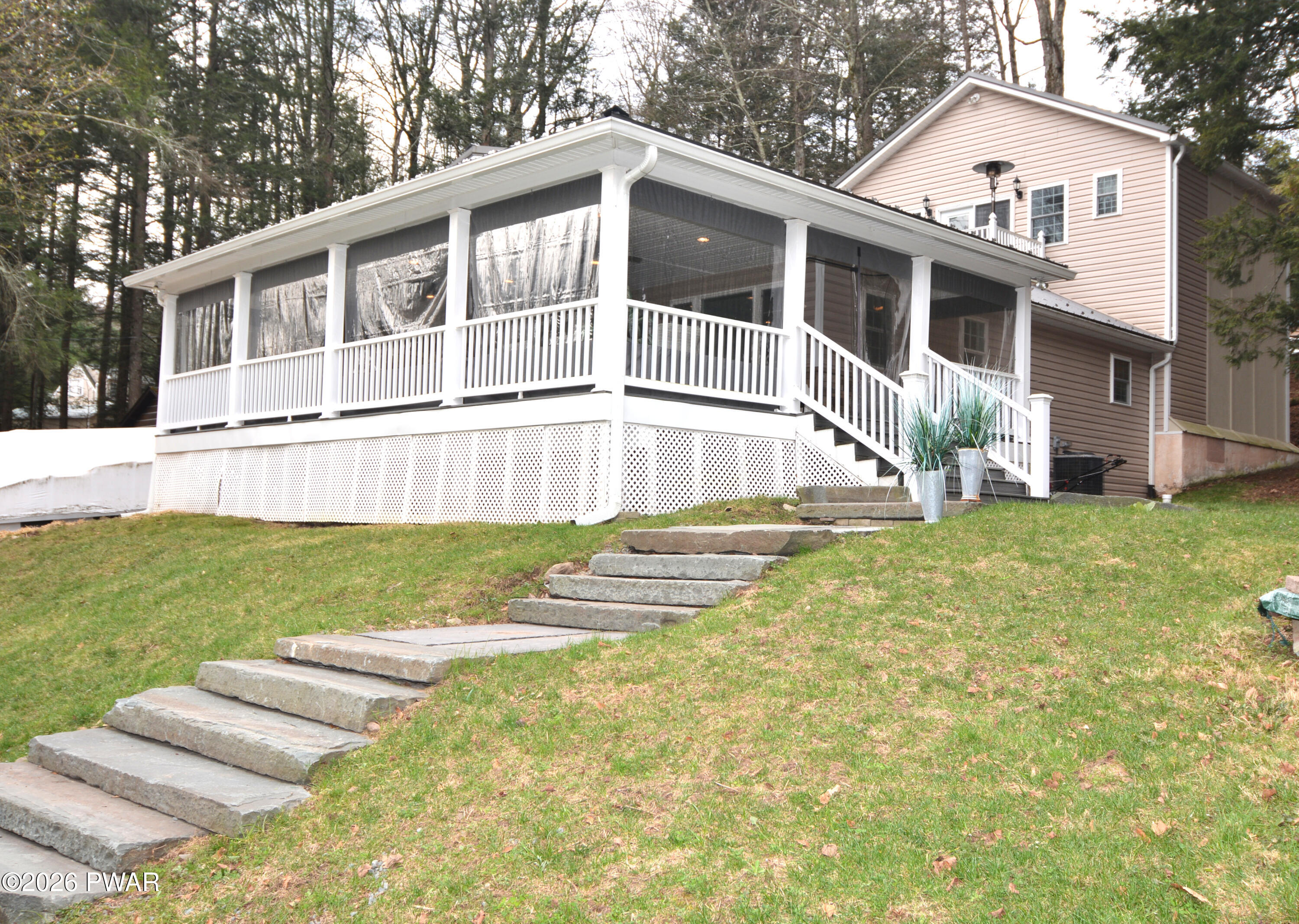 132 River Road Greentown, PA 18426 - Photo 2 of 43