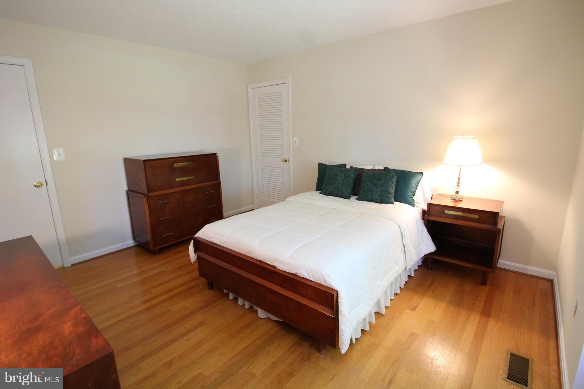 18513 Kingshill Road Germantown, MD 20874 - Photo 21 of 30 Bedroom