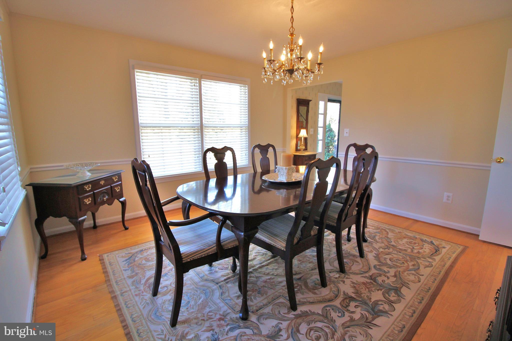 18513 Kingshill Road Germantown, MD 20874 - Photo 9 of 30 Dining Room
