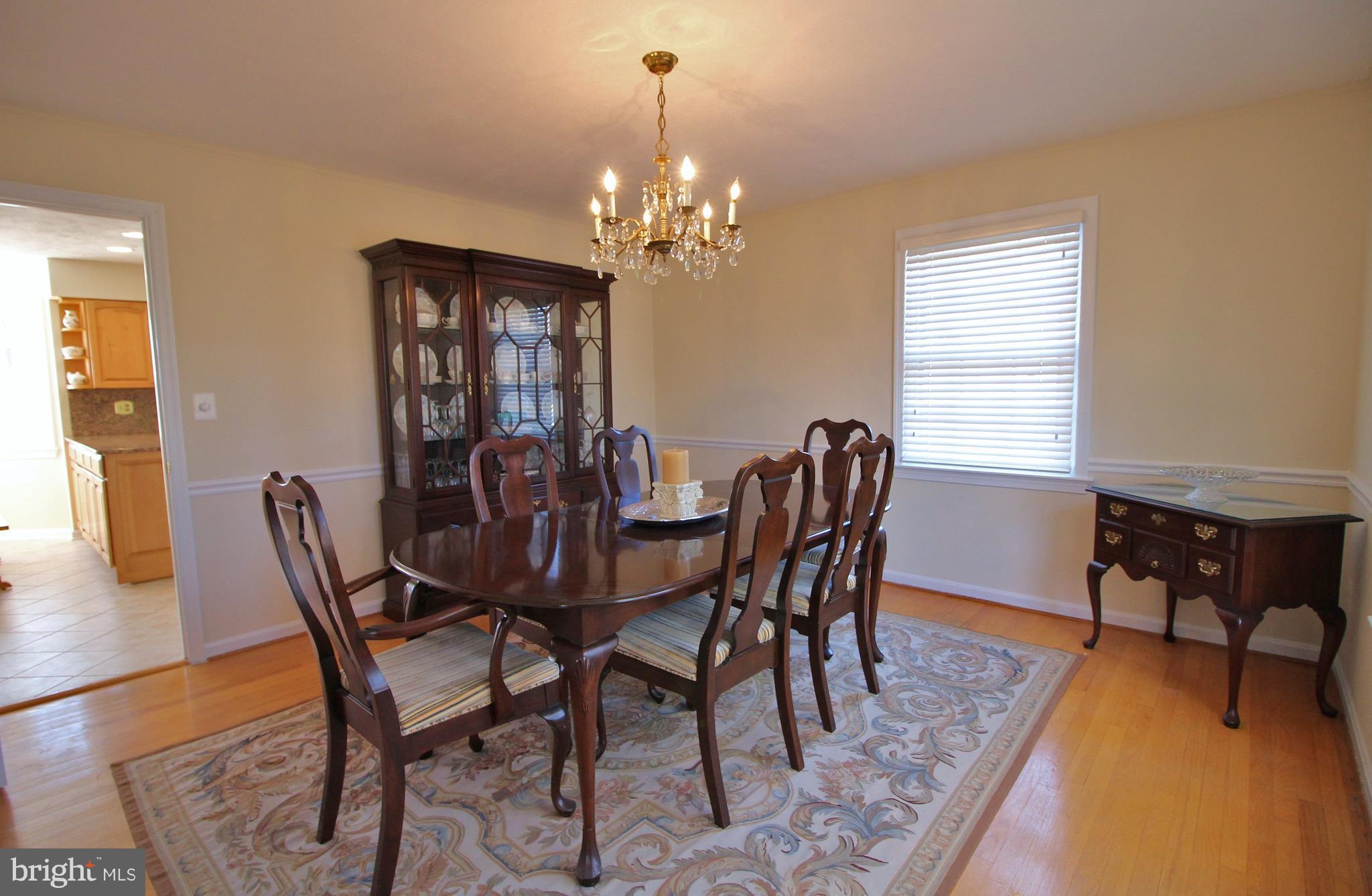 18513 Kingshill Road Germantown, MD 20874 - Photo 10 of 30 Dining Room