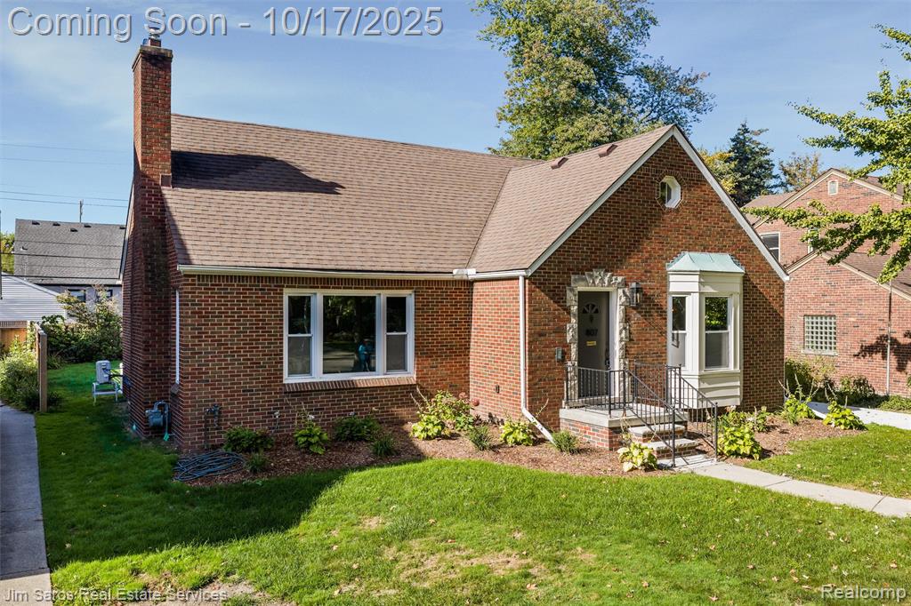 807 Barrington Road Grosse Pointe Park, MI 48230 - Photo 24 of 25