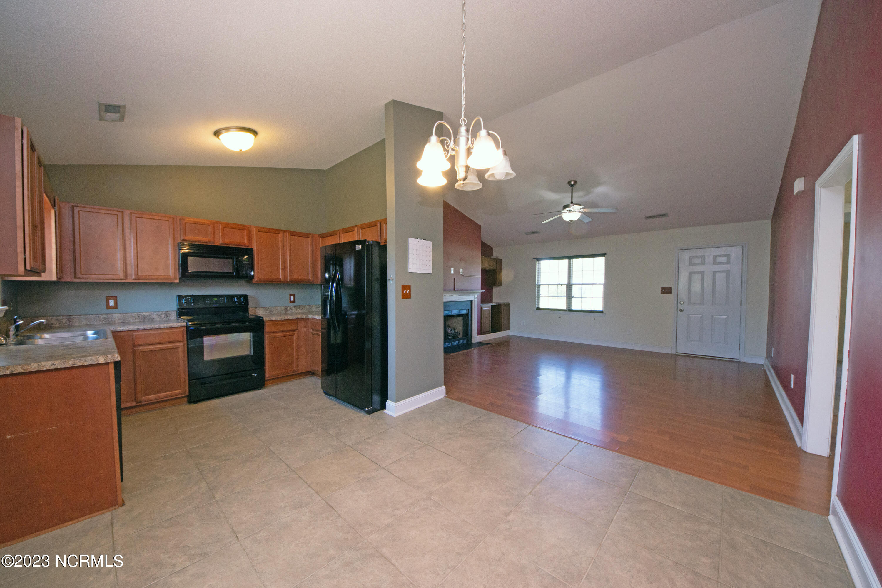 211 Michel Court Hubert, NC 28539 - Photo 11 of 33 DSC08997